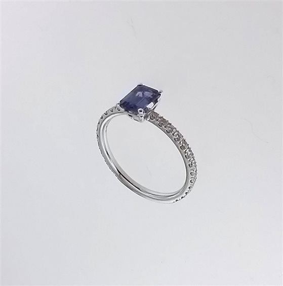 Anello Soprana Donna in Oro Tanzanite 0.91 Ct 372-3490 TZ 0.91 - 372-3490 TZ 0.91